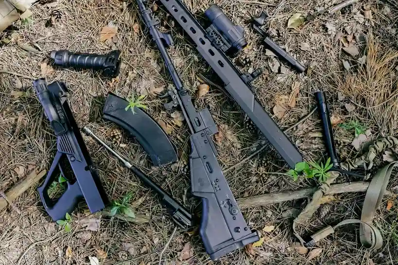 Розібраний на деталі пістолет «Вулкан» (IPI) калібру 5,45×39 мм