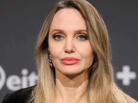 Анджеліна Джолі